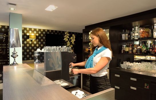 La Prima Fashion Hotel