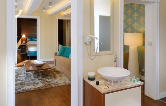 La Prima Fashion Hotel