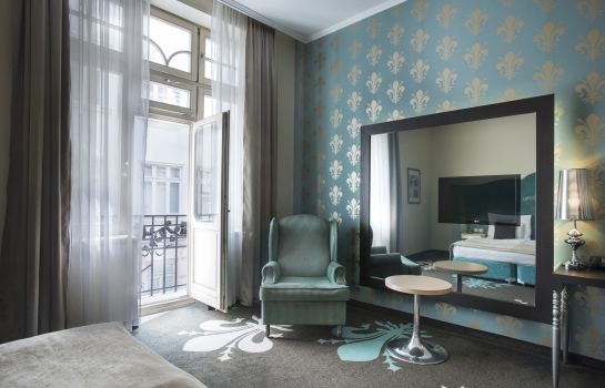 La Prima Fashion Hotel