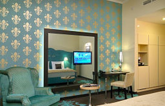 La Prima Fashion Hotel