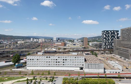 Renaissance Zurich Tower Hotel