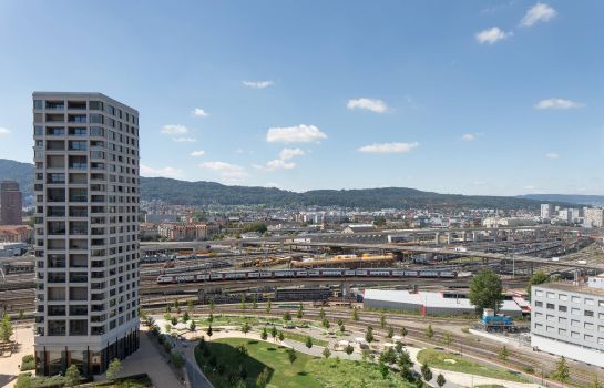 Renaissance Zurich Tower Hotel