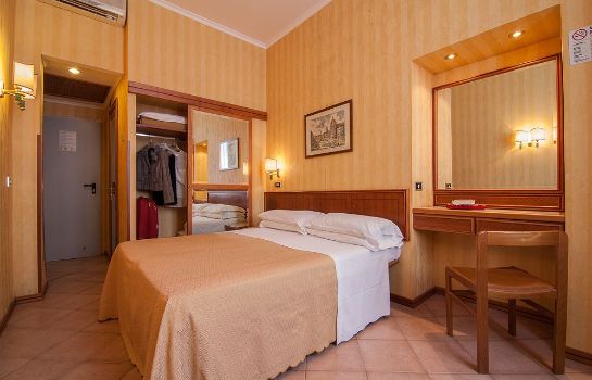 Hotel Pomezia