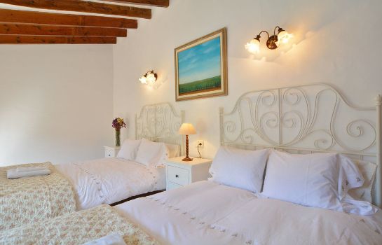 Can Busquets Hotel de Interior