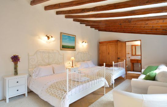 Can Busquets Hotel de Interior