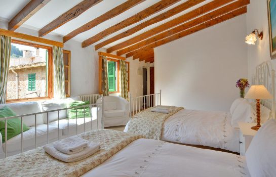 Can Busquets Hotel de Interior