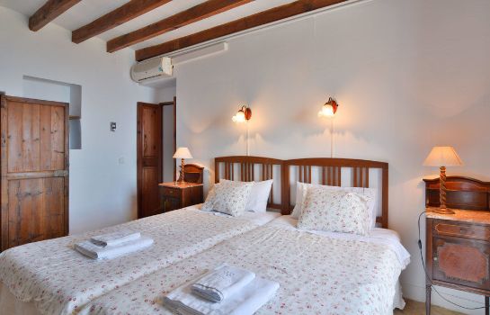 Can Busquets Hotel de Interior