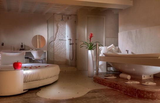 Suite Sistina for Lovers