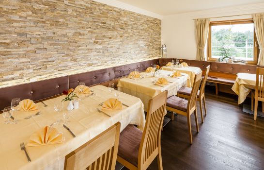 Oliven-& Genusshotel Hirzer