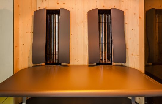 Oliven-& Genusshotel Hirzer