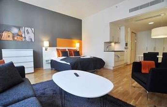 Sky Hotel & Apartments