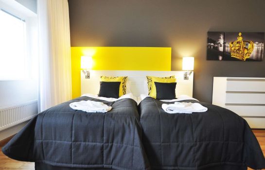 Sky Hotel & Apartments