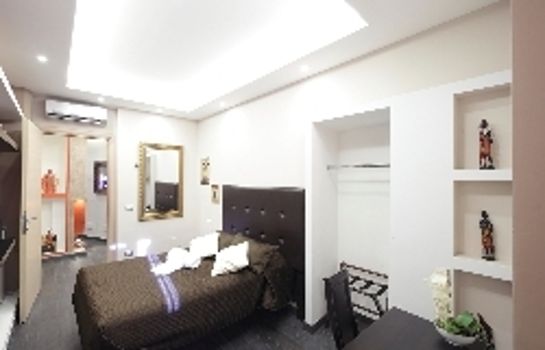 Home 77