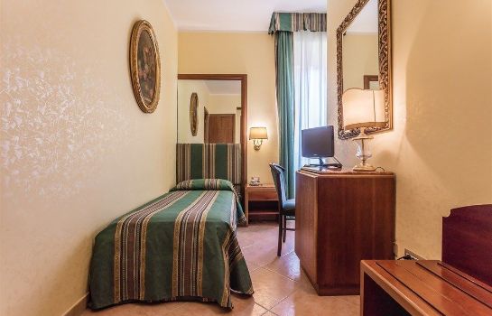 Raeli Hotel Regio