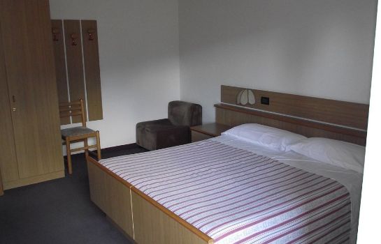 Hotel Canada