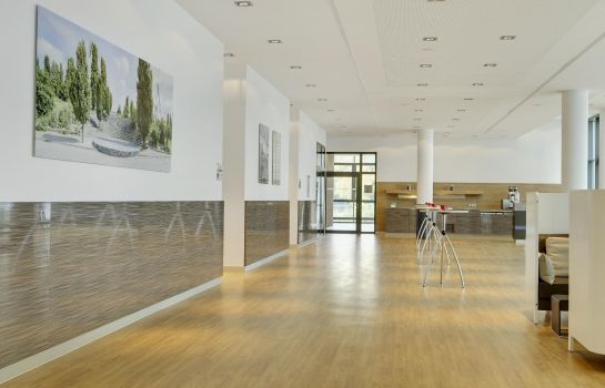 IntercityHotel Hauptbahnhof