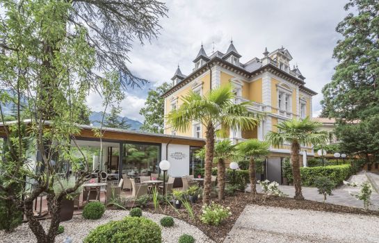 Villa Helvetia Residence