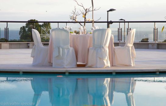 4 Spa Resort Hotel