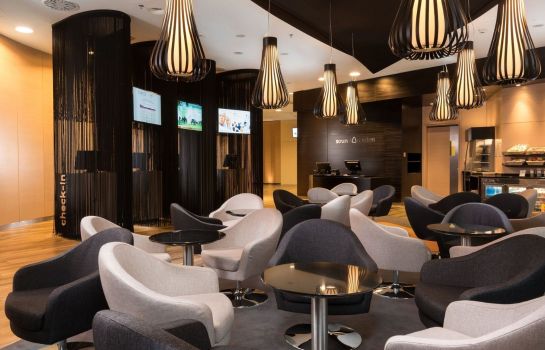 Sound Garden Hotel Airport