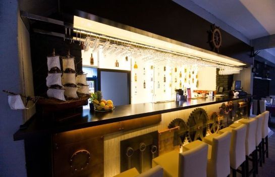 Hotel Malinowski Business