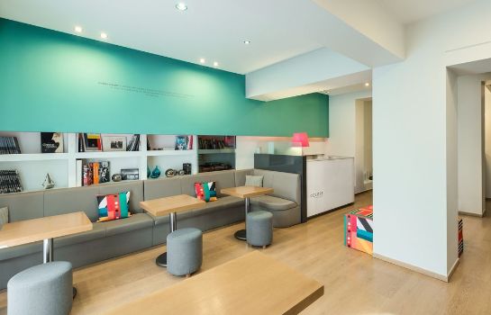 Colors Rooms & Apartments