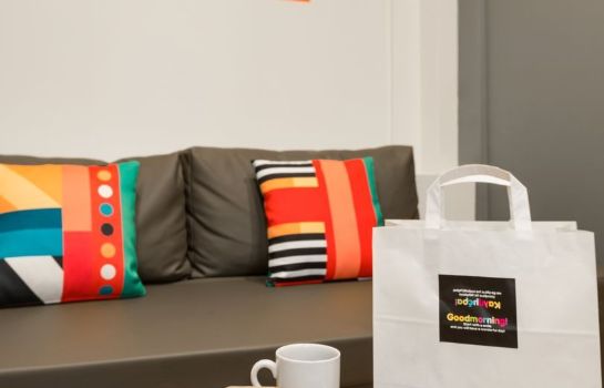 Colors Rooms & Apartments