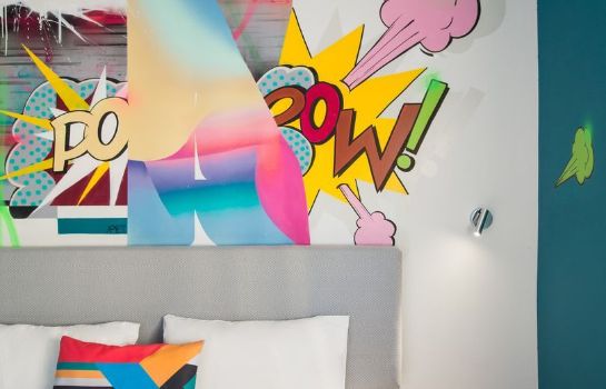 Colors Rooms & Apartments