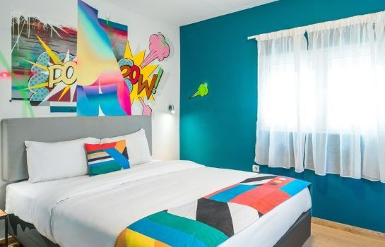 Colors Rooms & Apartments