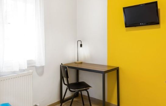 Colors Rooms & Apartments