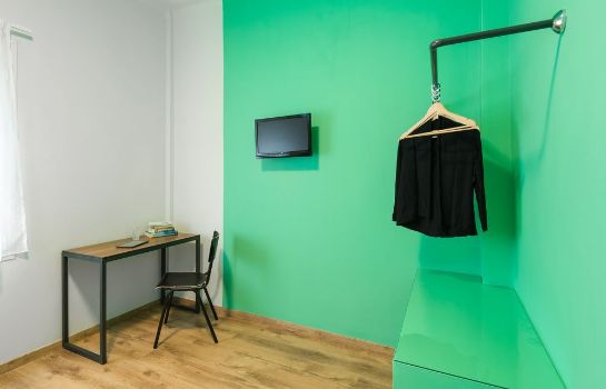 Colors Rooms & Apartments