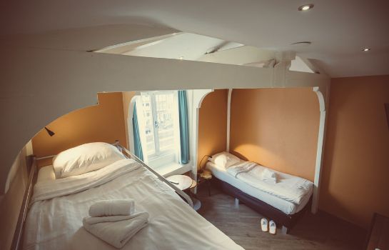 Tourist Inn Budget Hotel - Hostel