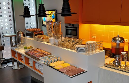 Tourist Inn Budget Hotel - Hostel