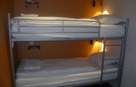 Tourist Inn Budget Hotel - Hostel