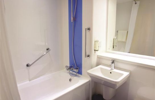 TRAVELODGE BIRMINGHAM KINGWINSFORD