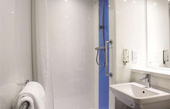TRAVELODGE BIRMINGHAM KINGWINSFORD