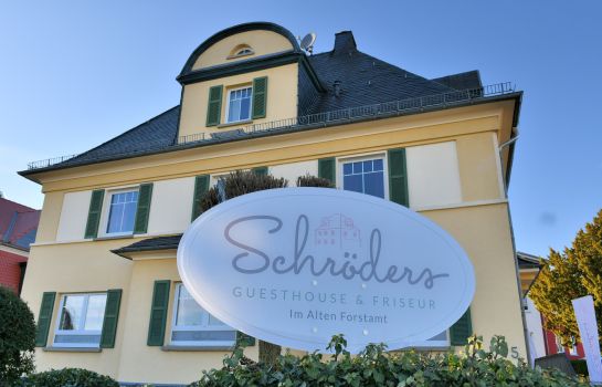 Schröders GUESTHOUSE
