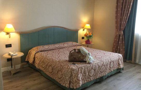 Green Park Hotel