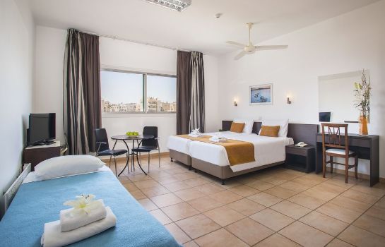 Costantiana Beach Hotel Apartments