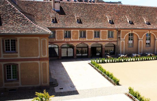 Les Haras
