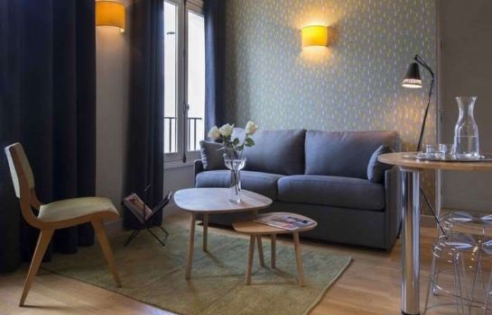 Suites & Hotel Helzear Champs Elysees Apartments