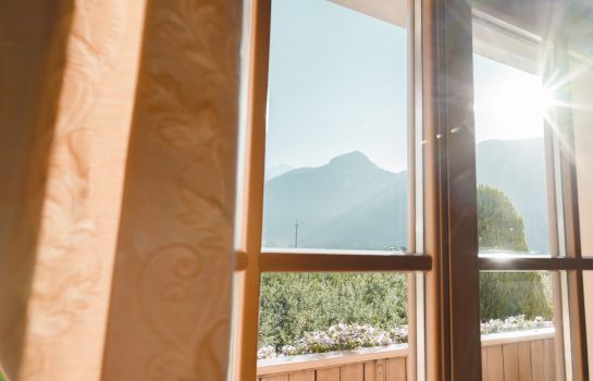 Im Tiefenbrunn Gardensuites & Breakfast