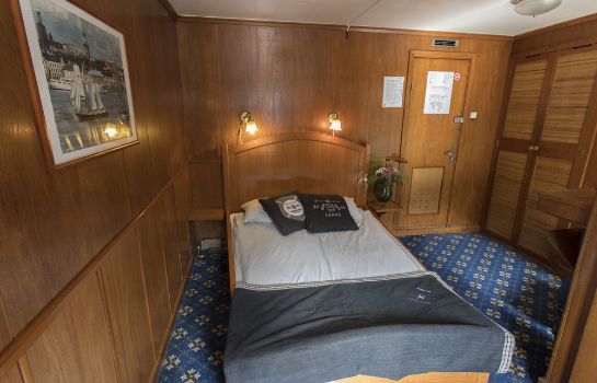 MS Birger Jarl - Hotel & Hostel