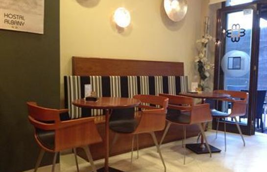 Hostal Albany