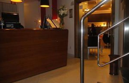 Hostal Albany
