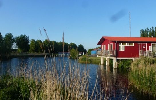 Hajé Waterlodge de Lepelaar