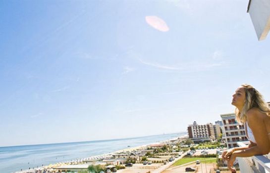 Hotel City Beach Resort