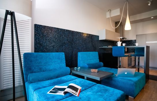 Platinum Towers E-Apartments