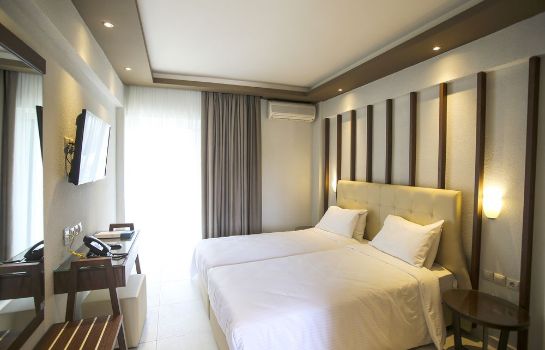 Royal Hotel