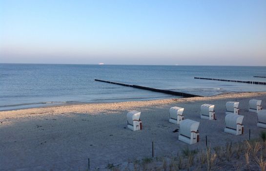 Dünenhotel am Meer