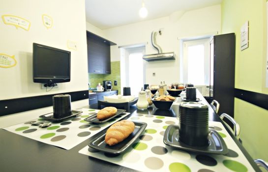 Moai Home B&B